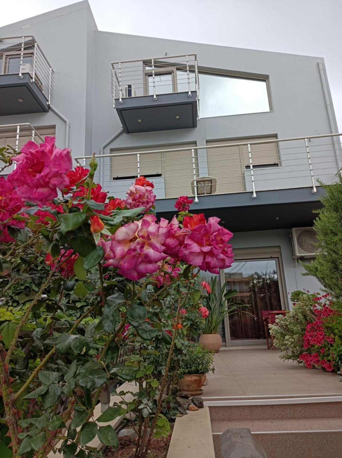 Rose Apartamento Iráclio Exterior foto